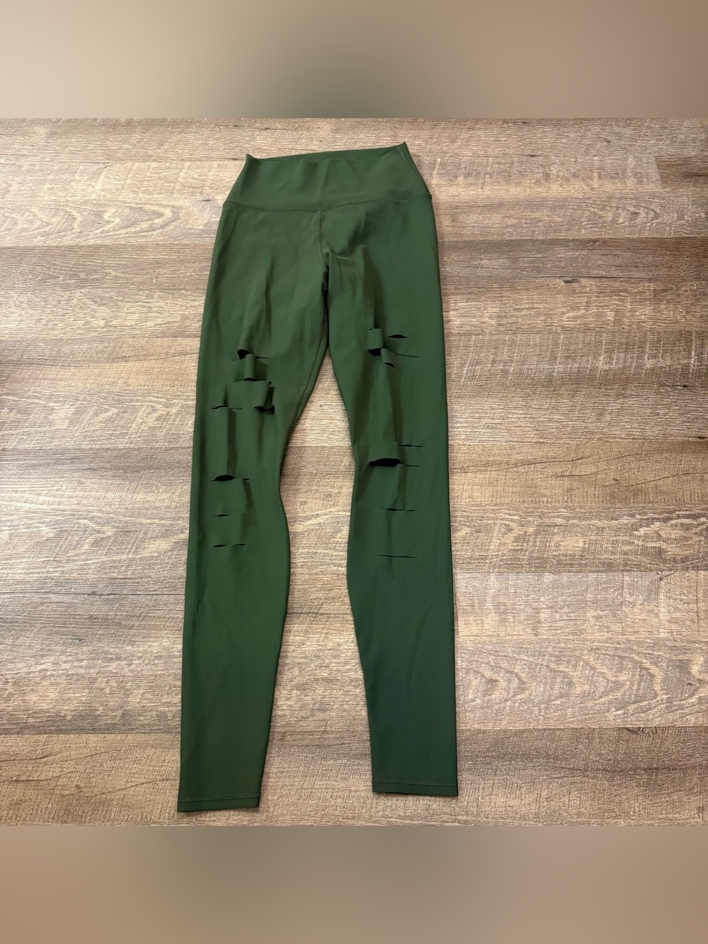 ALO Yoga High-Waist Warrior Ripped Leggings